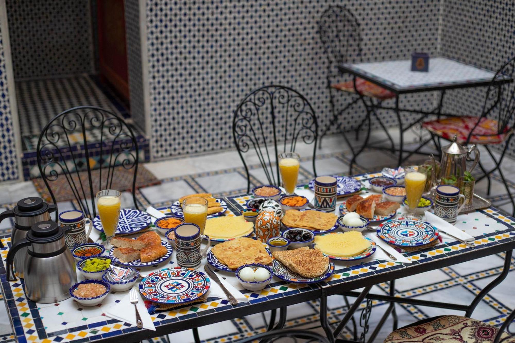 Riad Tafoukt Фес Экстерьер фото